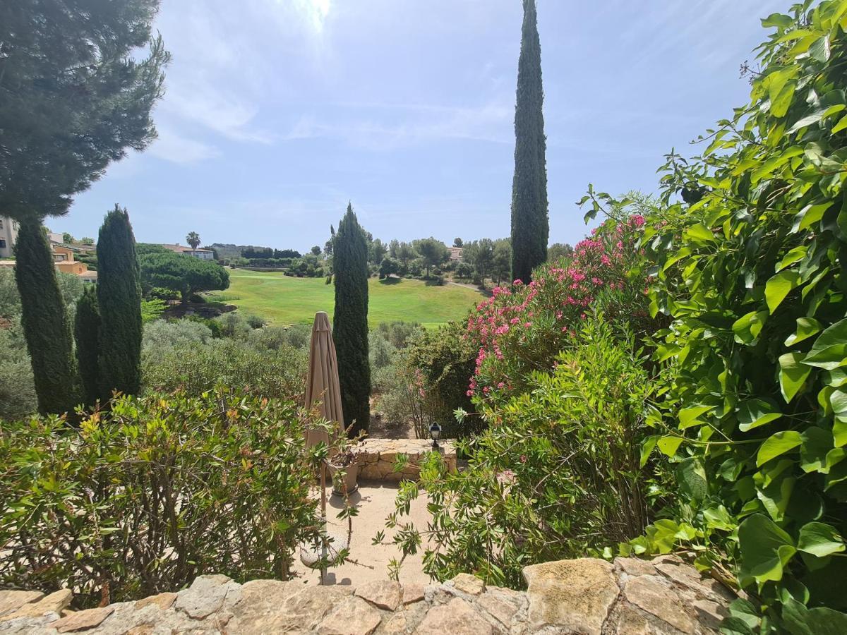 Superbe Villa-Domaine Avec Golf Piscine Et Tennis Saint-Cyr-sur-Mer Exteriör bild