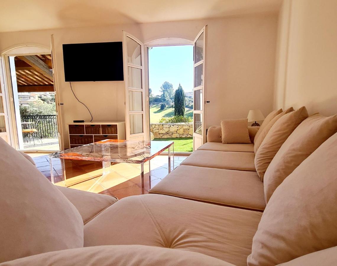 Superbe Villa-Domaine Avec Golf Piscine Et Tennis Saint-Cyr-sur-Mer Exteriör bild