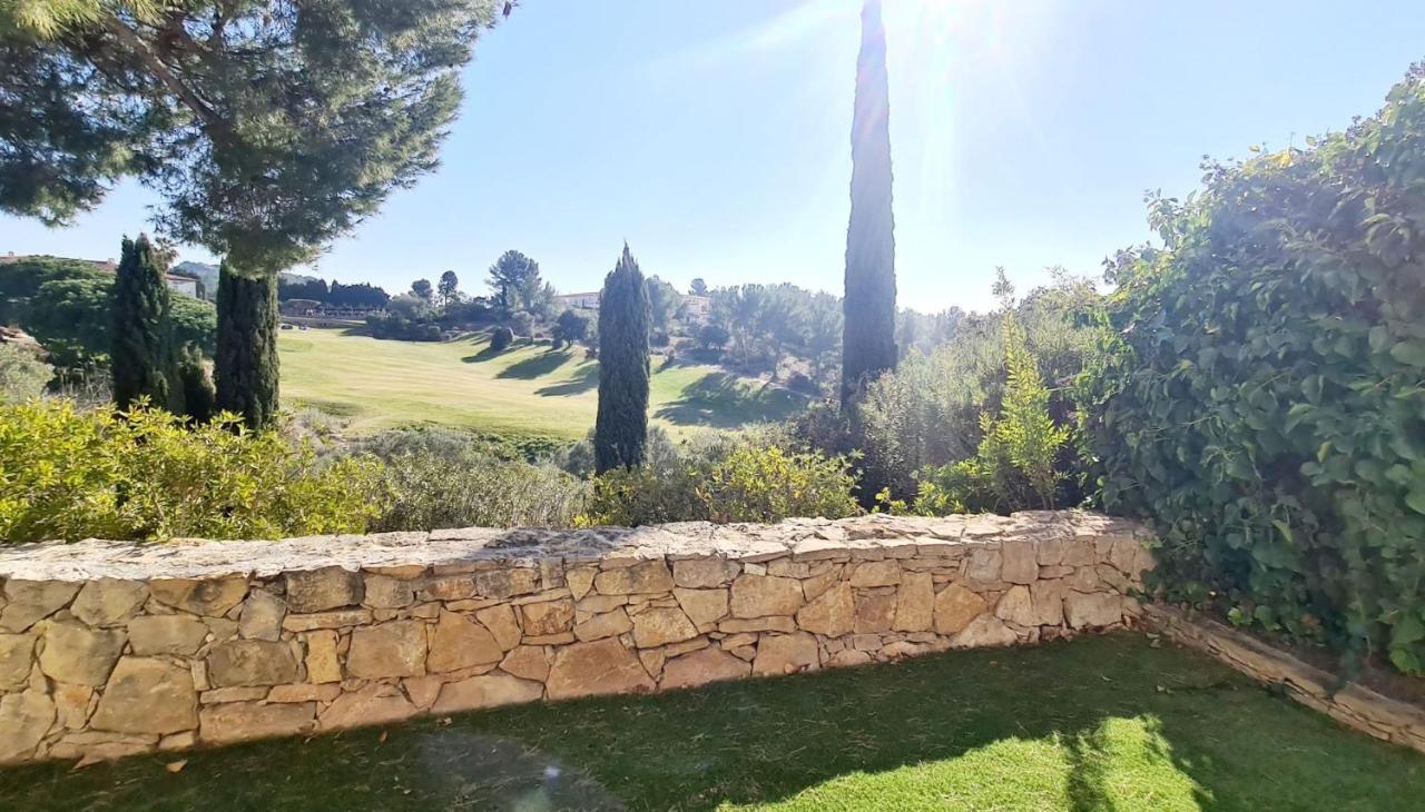 Superbe Villa-Domaine Avec Golf Piscine Et Tennis Saint-Cyr-sur-Mer Exteriör bild